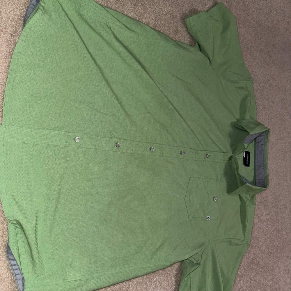 Mens XL Green Marmot Short Sleeve Button Down. Outdoor Gear. Name Brand